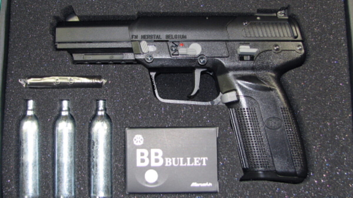 マルシン　FN Five-seveN CO2 ガスブローバック5-7　動作良好 マルシン工業 CO2 ガスブローバックガン FN Five-seveN(ファイブセブン