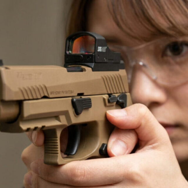 SIG AIR PROFORCE M17 CO2ガスガンを徹底レビュー！圧倒的な