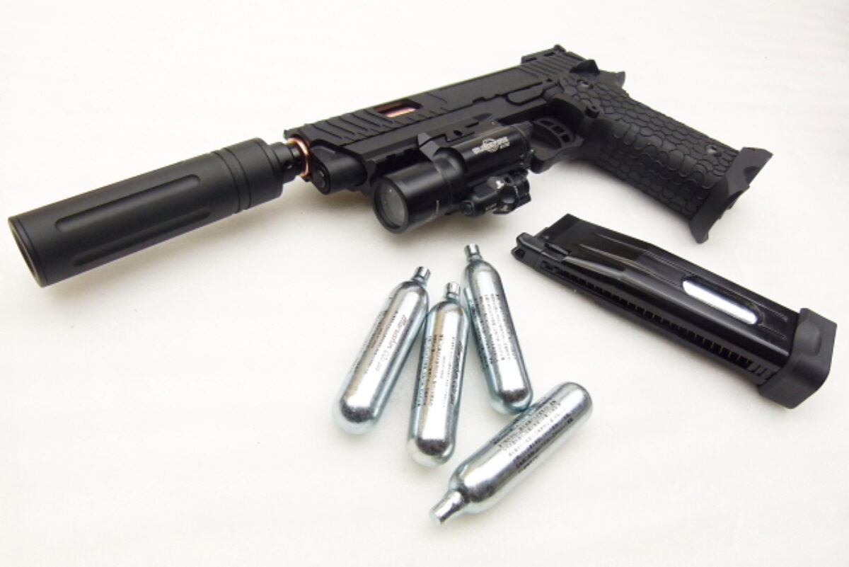 トイガン Baton-airsoft-BS-COMBAT MASTER CO2GBB BATON Airsoft: BS-COMBAT MASTER Co2ブローバックの通販情報