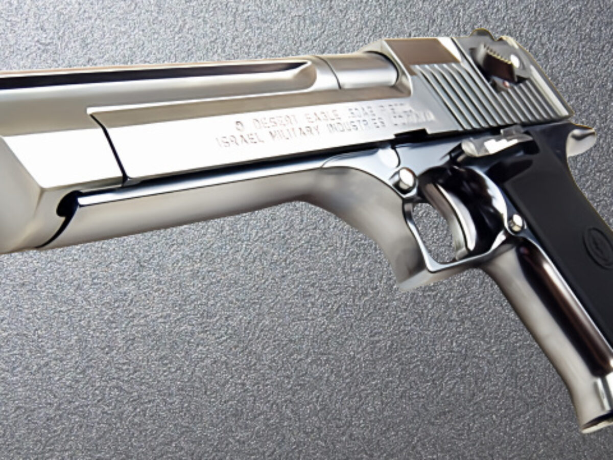 東京マルイ デザートイーグル .50AE 他2点 マルイ デザートイーグル .50AE｜巨大なリコイルと高精度を実射
